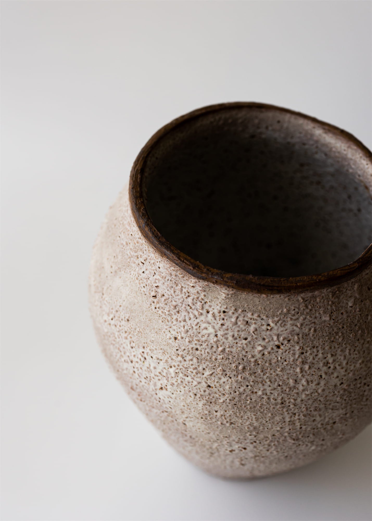 Vase 07 - Medium